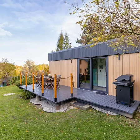 Hébergement de vacances Sarnia Hq Container House In With Garden And Air Conditioning By Renters *