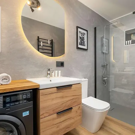 Sarnia Hq Container House In With Garden And Air Conditioning By Renters Hébergement de vacances