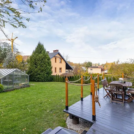 Sarnia Hq Container House In With Garden And Air Conditioning By Renters Hébergement de vacances